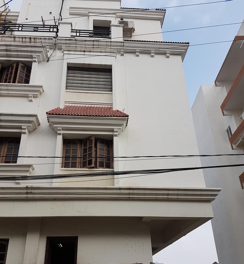 Alpine Glow Residency - Crest Hyderabad Exterior foto